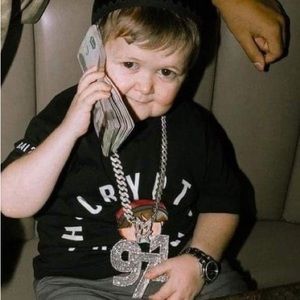 Meet your Posher, Junior